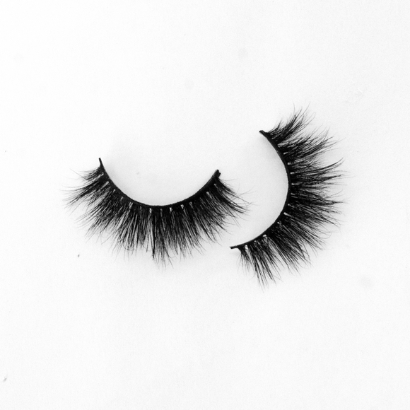 NO SHAME-Siberian 3D Mink Lashes + lash brush - Picture 4 of 5